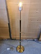 Standerlampe Kr. 550,-