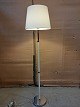 Standerlampe Kr. 400,-